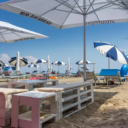 Tigli Lido Altanea Apartament